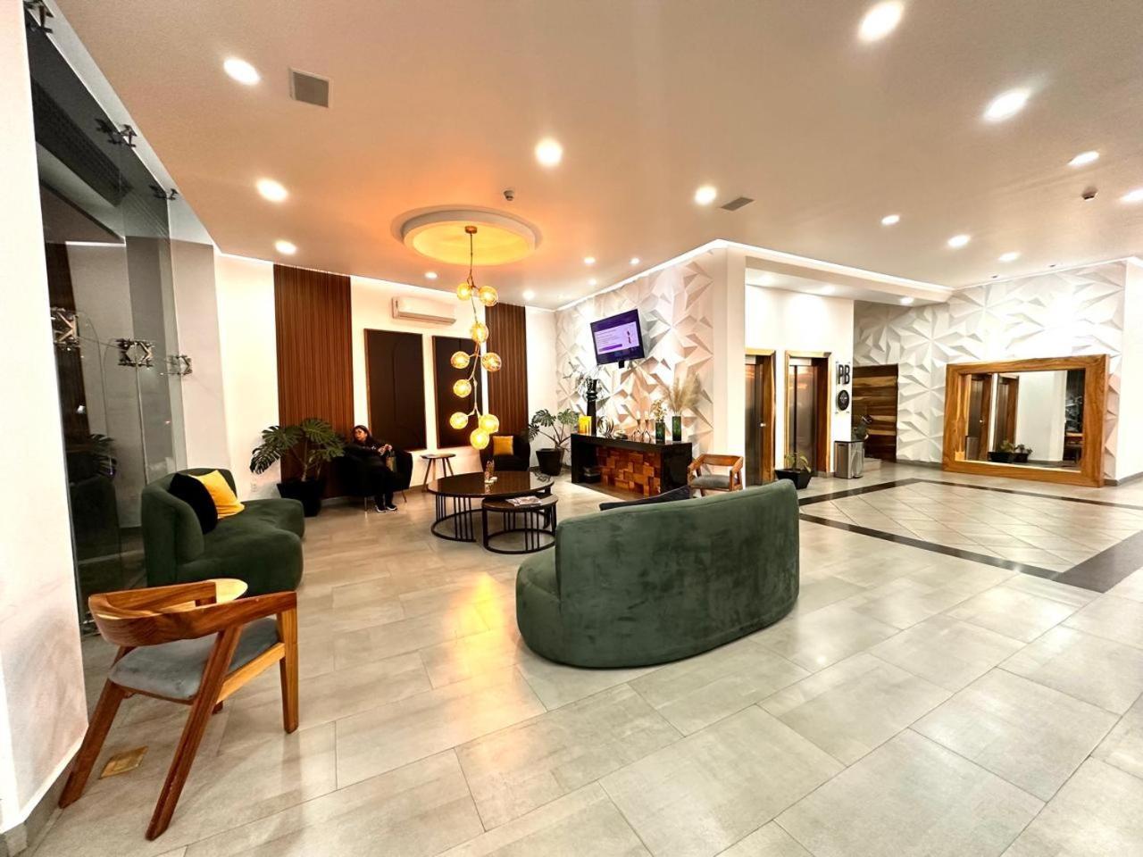 Hotel Bugari Aeropuerto Guadalajara Las Pintas Exteriör bild