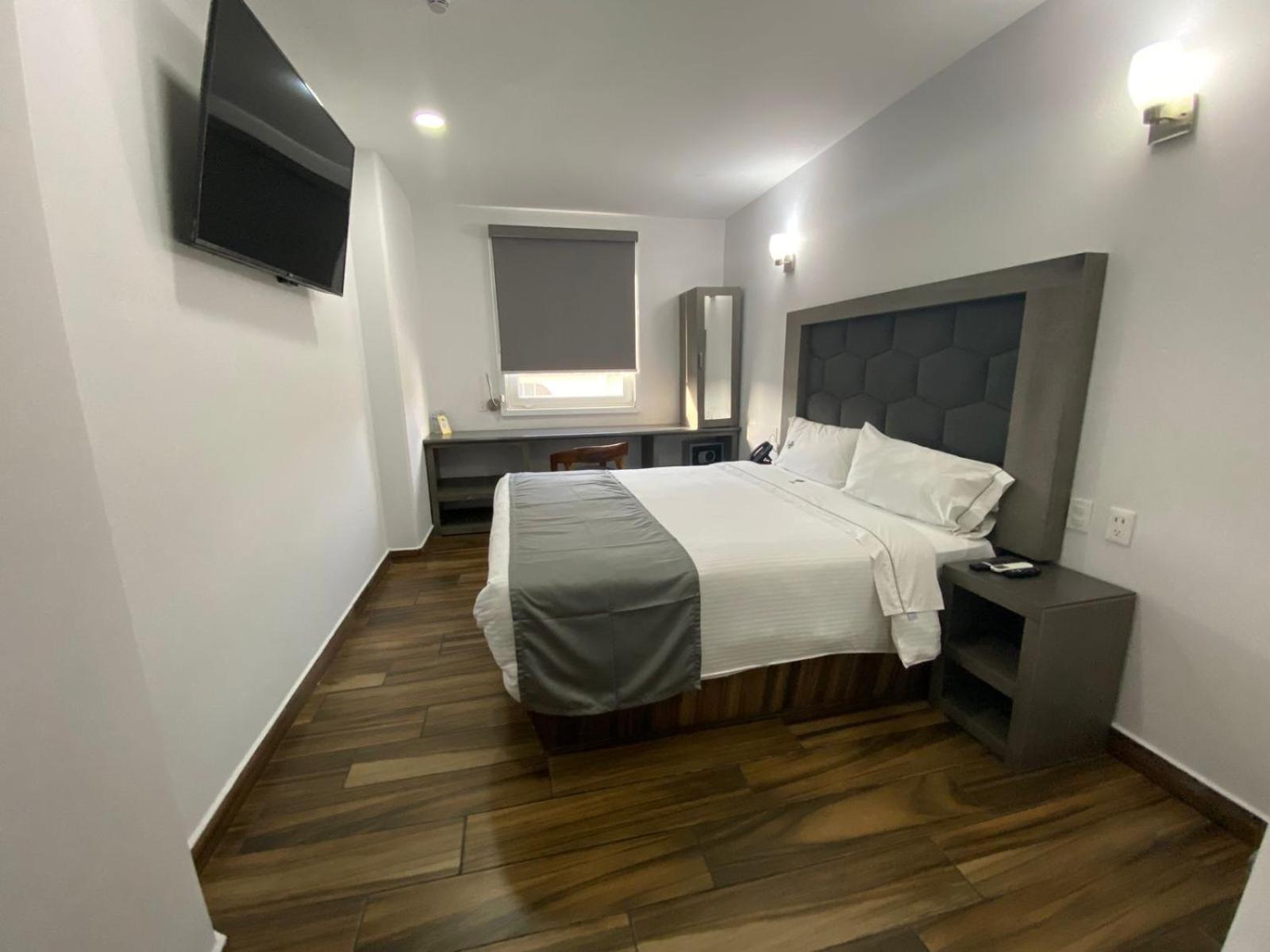 Hotel Bugari Aeropuerto Guadalajara Las Pintas Exteriör bild